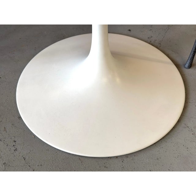 Knoll Early Production Knoll Saarinen Tulip Top with Marble Top For Sale - Image 4 of 12
