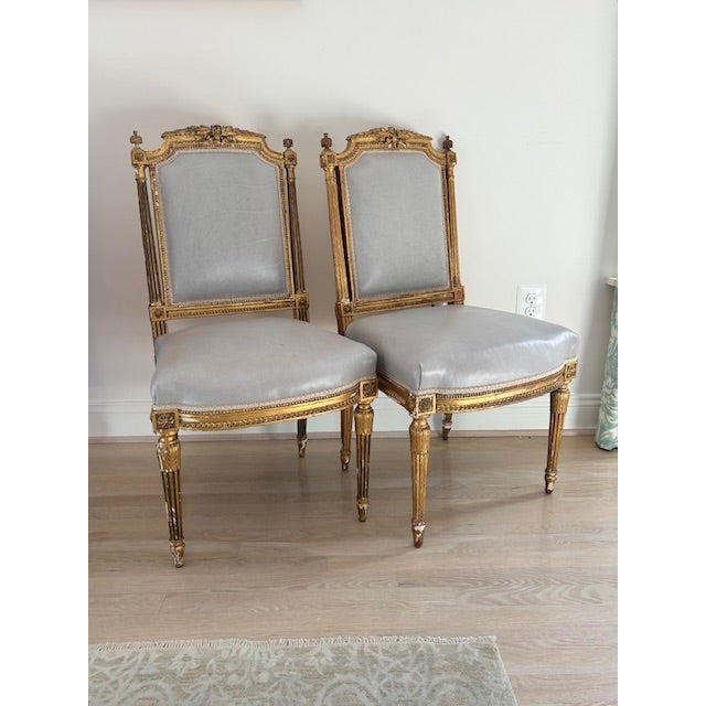 French Early 20th Century Set of 4 French Hollywood Regency Side Chairs For Sale - Image 3 of 12