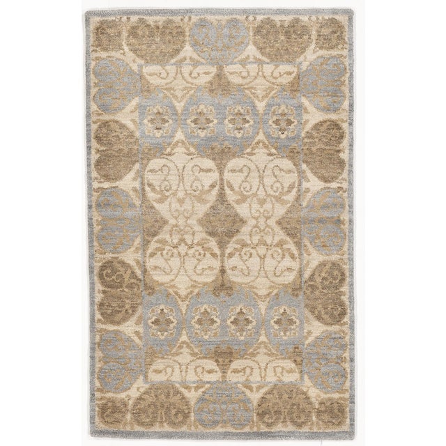 Modern Luxury Rug 2'0" x 3'2" Chairish