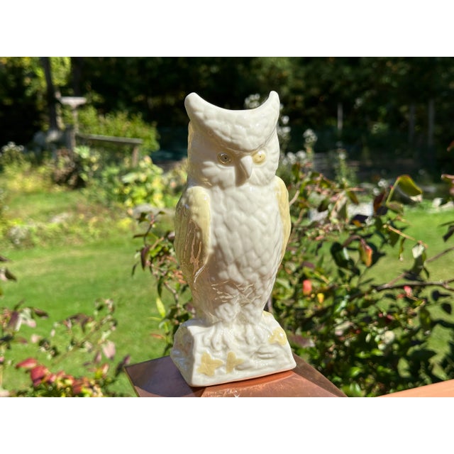 Belleek Owl Vase, Irish Porcelain, 8-1/4", 6th Mark (1965–1980), Cream With Yellow Pearl Accents For Sale - Image 10 of 10