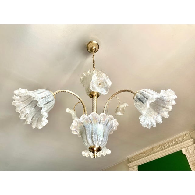 Italian Chandelier with Iridescent Murano Glass Flowers, 1980 For Sale - Image 14 of 14