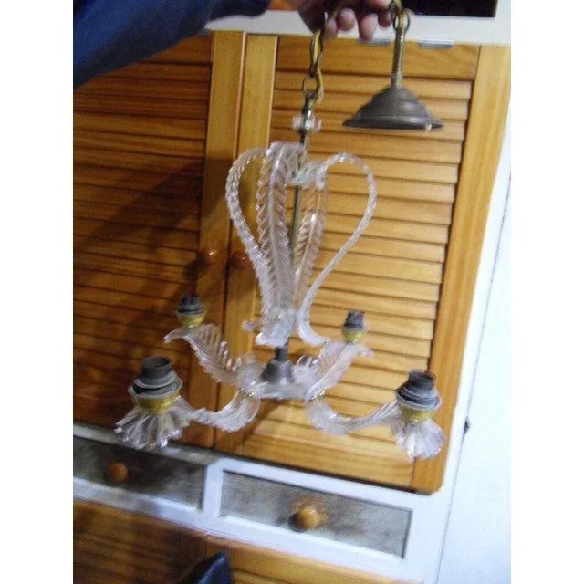 1950s 1950s French MCM Petite Feather Form Lucite Chandelier For Sale - Image 5 of 6