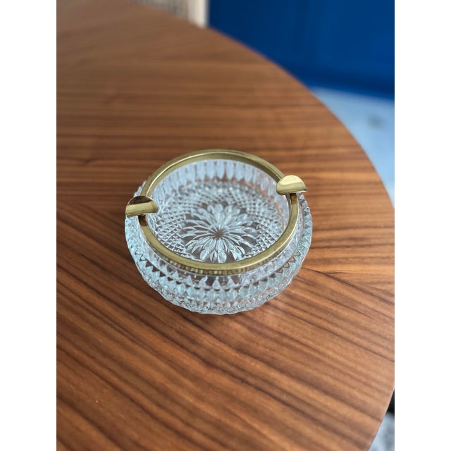 Mid-Century French Cut Crystal Ashtray For Sale In Houston - Image 6 of 11