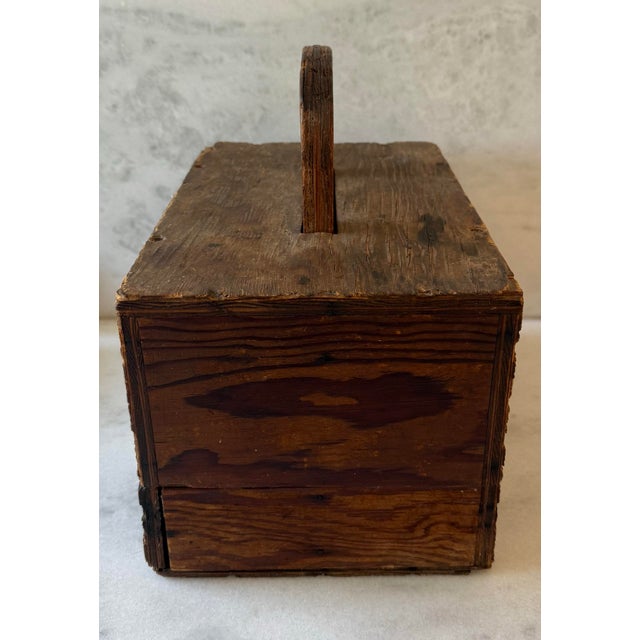 Primitive Wood Tool or Sewing Box With Lid For Sale In Austin - Image 6 of 15