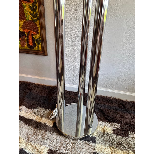 Chrome Vintage Mid‑Century Modern Chrome Floor Lamp For Sale - Image 8 of 12