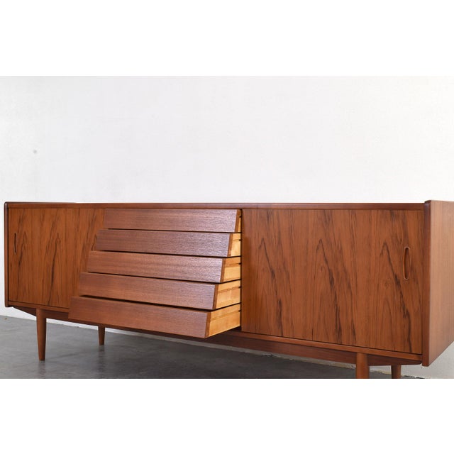 Mid-Century Teak Trio Sideboard by Nils Jonsson for Hugo Troeds, Sweden, 1960s For Sale - Image 17 of 18