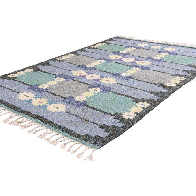 79057 Sverker Greuholm Vintage Swedish Rollakan Rug, 04'05 x 06'07. This handwoven wool vintage Scandinavian rollakan rug,...