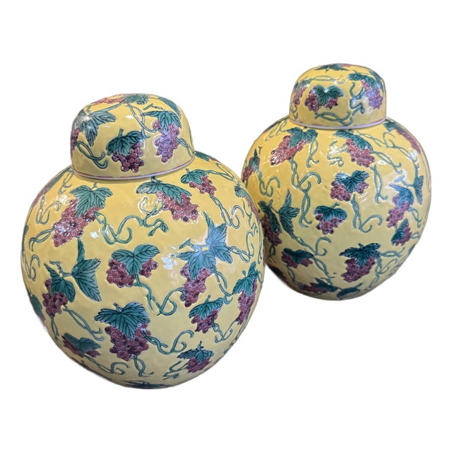 Pair of Vintage Chinese Ginger Jars- Yellow Grapevine For Sale