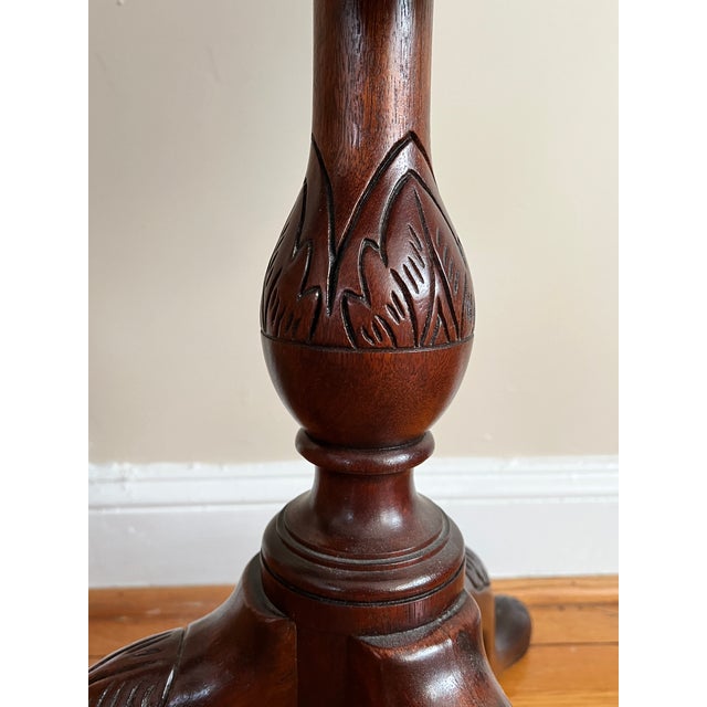 Wood 1980s Baker Grand Furniture Chippendale Mahogany Piecrust Tilt-Top Tea Table For Sale - Image 7 of 9
