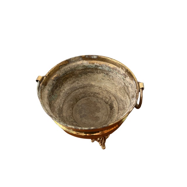 Frederick Cooper Vintage Brass Footed Planter Cachepot | Hollywood Regency Claw Foot Jardinière | Mid-Century Decorative Brass Pot With Handles For Sale - Image 4 of 4