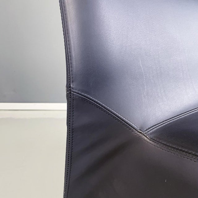 Italian Postmodern Leather Glove Armchair attributed to Urquiola for Molteni & C., 2000s For Sale - Image 9 of 17