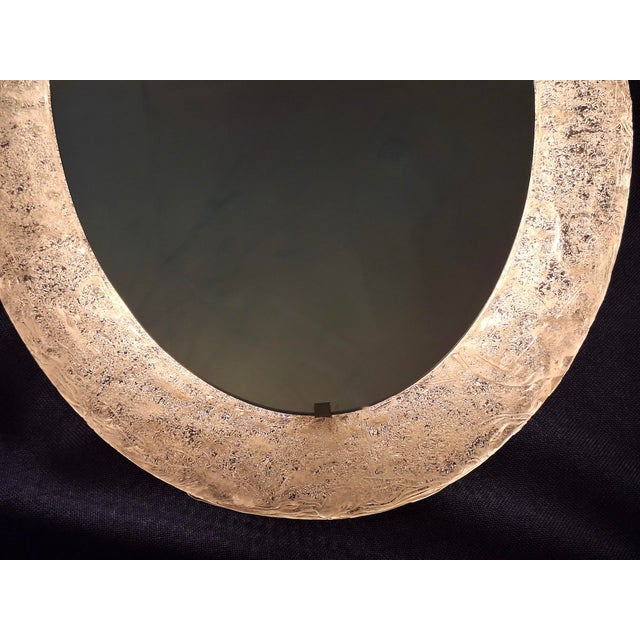 Mid-Century Modern Large Oval Illuminated Wall Mirror in Melted Ice Acrylic from Erco, 1970s For Sale - Image 3 of 9