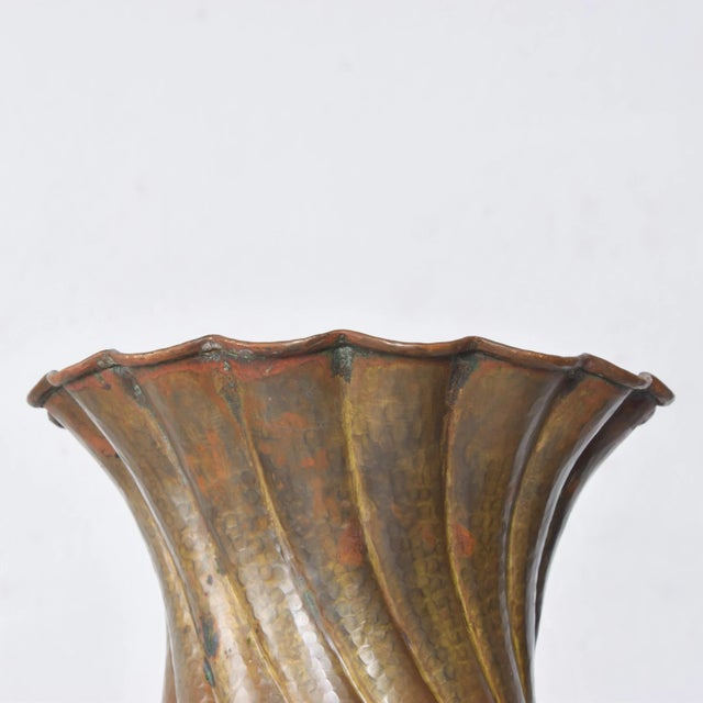 Gio Ponti 1950s Egidio Casagrande Italia Patinated Brass Vase For Sale - Image 4 of 11
