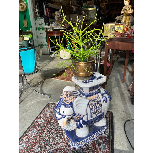 Chinoiserie 1970s Blue and White Chinoiserie Elephant Plant Stand For Sale - Image 3 of 5