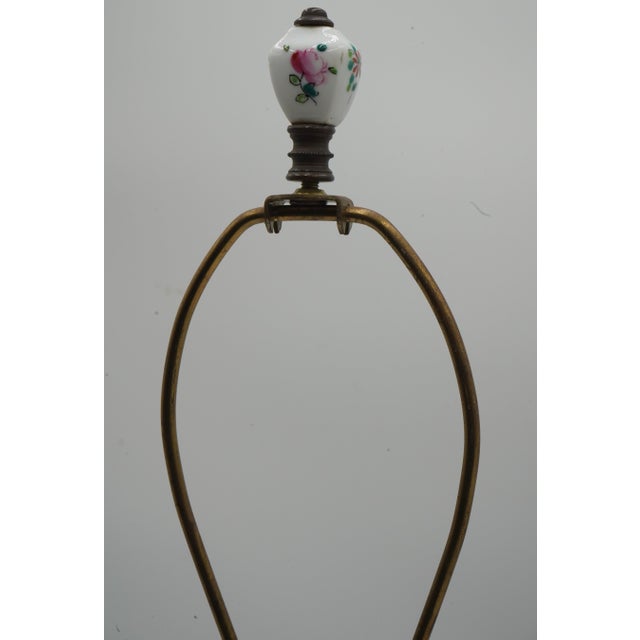 Vintage Chinese Porcelain Table Lamps - a Pair For Sale - Image 4 of 10