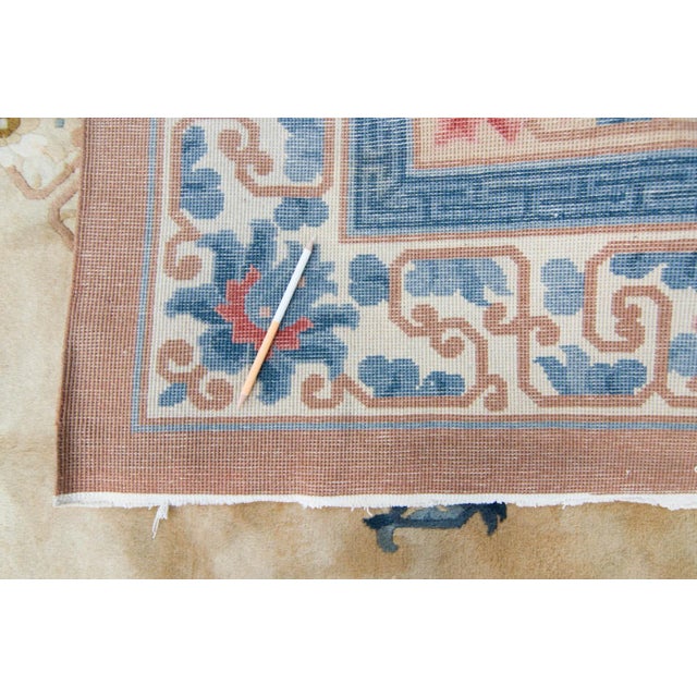 1980s Vintage Chinese Geometric Design Heavy Pile Earth-Toned Color Hand-Knotted Wool Rug - 6’ X 9’ For Sale - Image 10 of 10