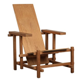 Modernist Lounge Chair in the style of Gerrit Rietveld, Netherlands, 1980s For Sale