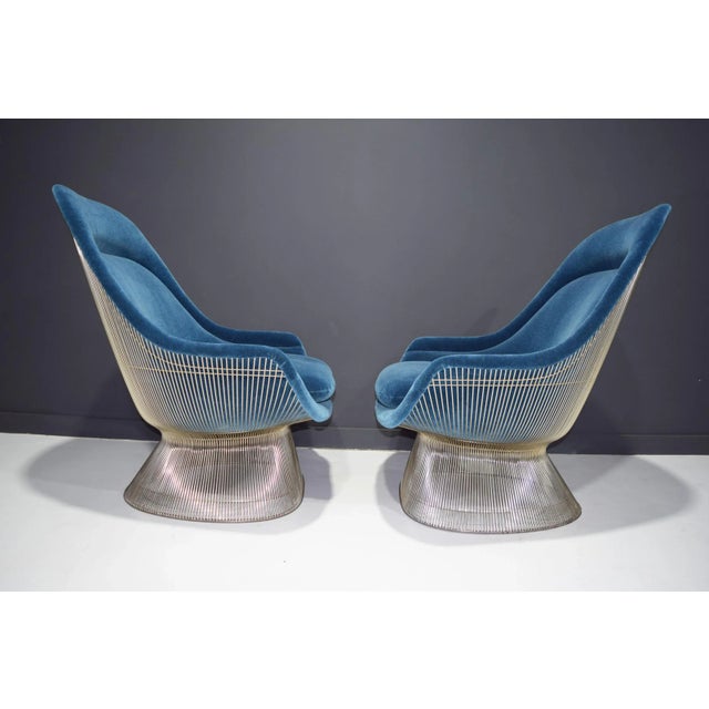 Mid 20th Century Mid-20th Century Pair of Easy Chairs by Warren Platner for Knoll in Blue Mohair For Sale - Image 5 of 9
