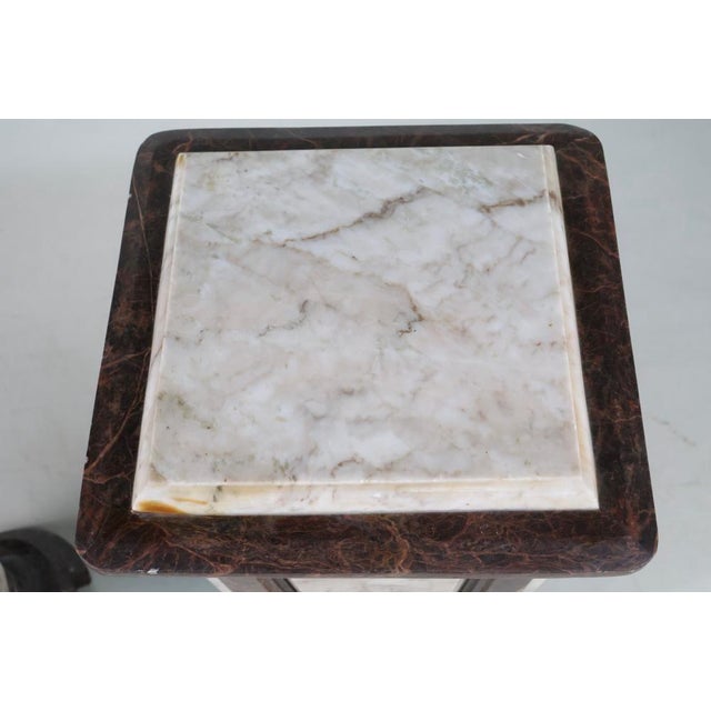 Pair of Early 20th Century Neoclassical Variegated Marble Pedestals, 31.5" For Sale - Image 11 of 12