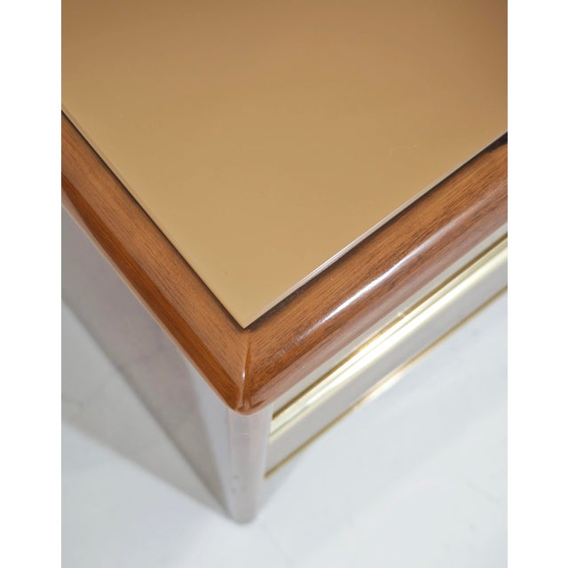Mid-Century Modern Vintage Bedside Tables in Wood and Bronzed Mirrored Glass, 1970s, Set of 2 For Sale - Image 3 of 18