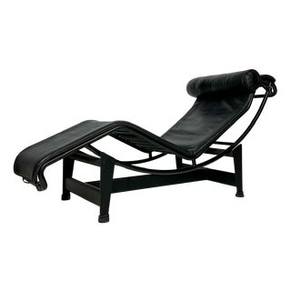 Vintage LC4 Chaise Longue by Le Corbusier, Pierre Jeanneret and Charlotte Perriand for Cassina, 2010s For Sale