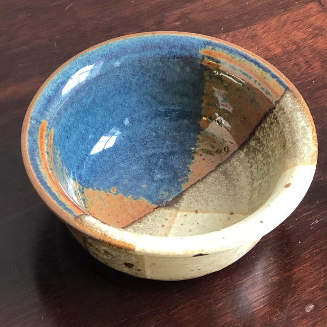 Small Mid-Century Modern Style Studio Pottery Bowl For Sale - Image 11 of 12