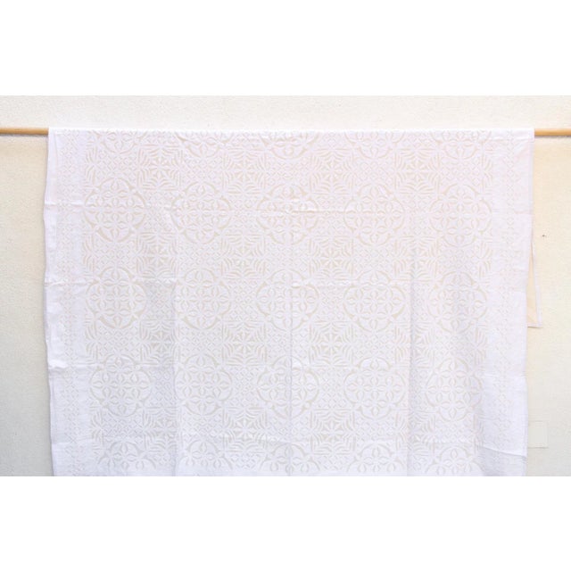 Boho Chic Peony Circle Cotton Applique Bedcover For Sale - Image 3 of 7