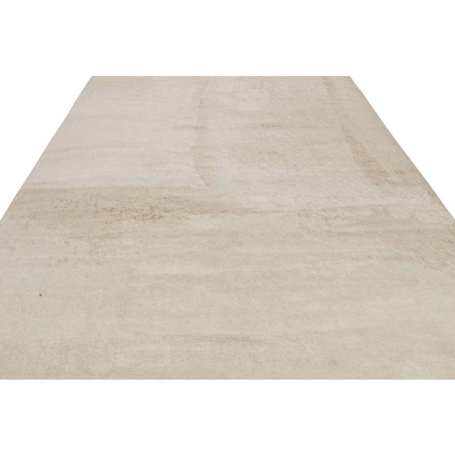 Abstract Rug & Kilim’s Abstract Rug “Symmetry No. 04” For Sale - Image 3 of 7