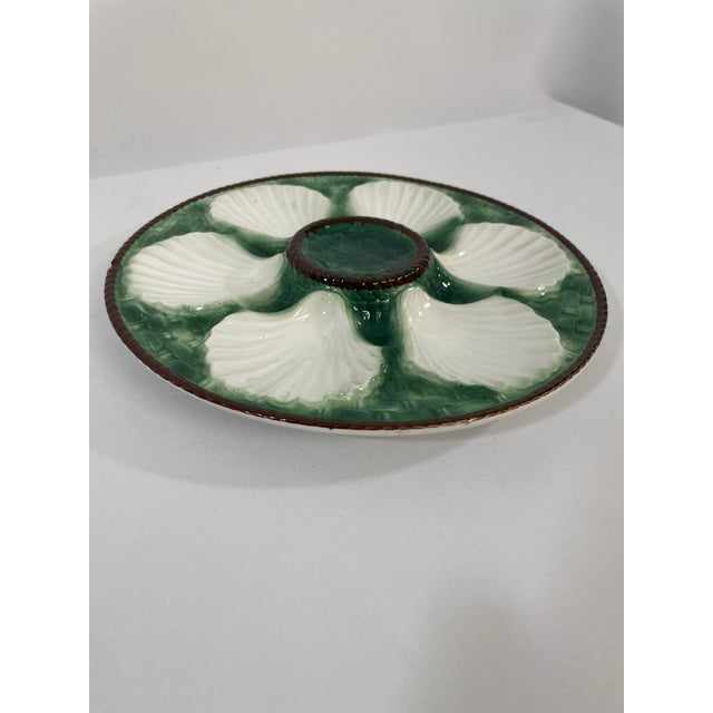 Longchamp Antique 1920s French Longchamp Majolica Green and White Oyster Plate For Sale - Image 4 of 15