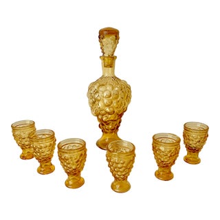 Mid 20th Century Modern Empoli Italian Amber Glass Grape Decanter Set & 6 Cordial/Shot Glasses For Sale