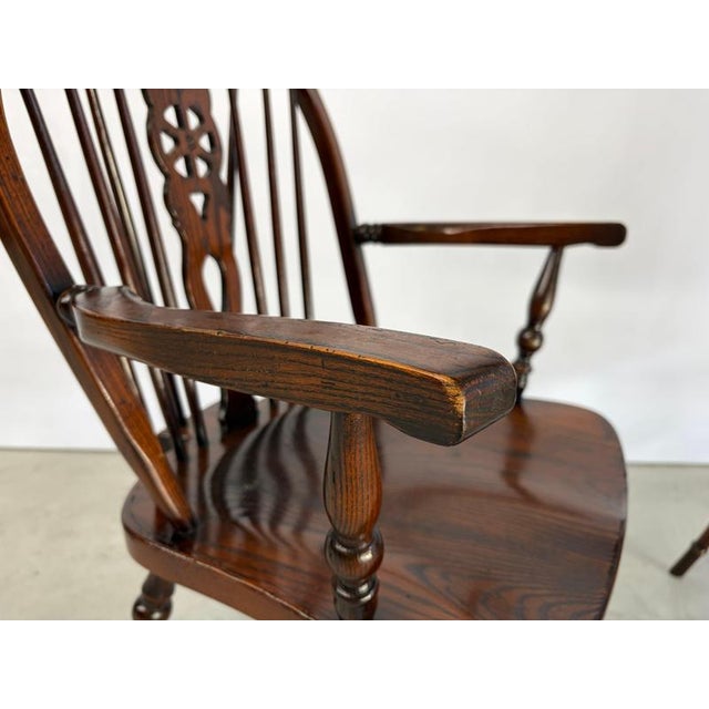 English Windsor Style Dining Chairs, 1960, Set of 4 For Sale - Image 4 of 11