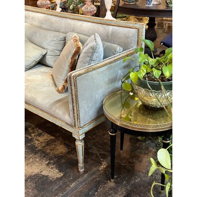 Wood 18th Century Neo-Classical Settee From Tuscany For Sale - Image 7 of 10