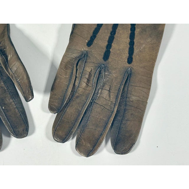 Antique French Leather Kid Gauntlet Gloves size 6 1/2 For Sale - Image 4 of 10