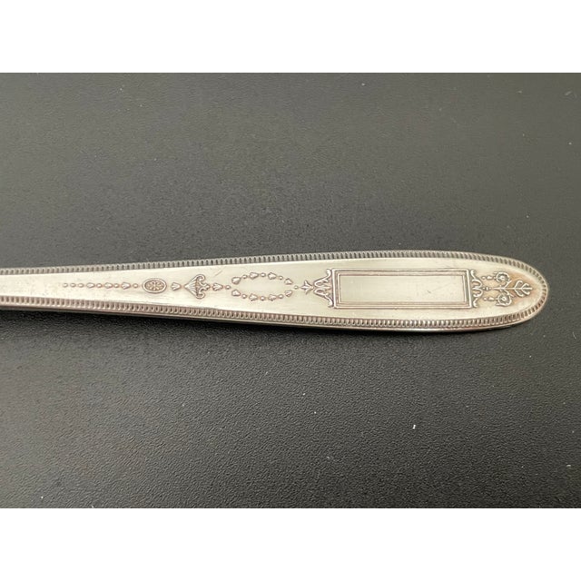1920s Oneida Community Plate Grosvenor 1921 Silverplate Salad Forks - Set of 7 For Sale - Image 5 of 7