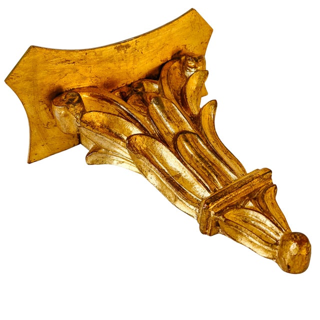 Mid-Century Italian Hollywood Regency Giltwood Wall Bracket For Sale - Image 4 of 7