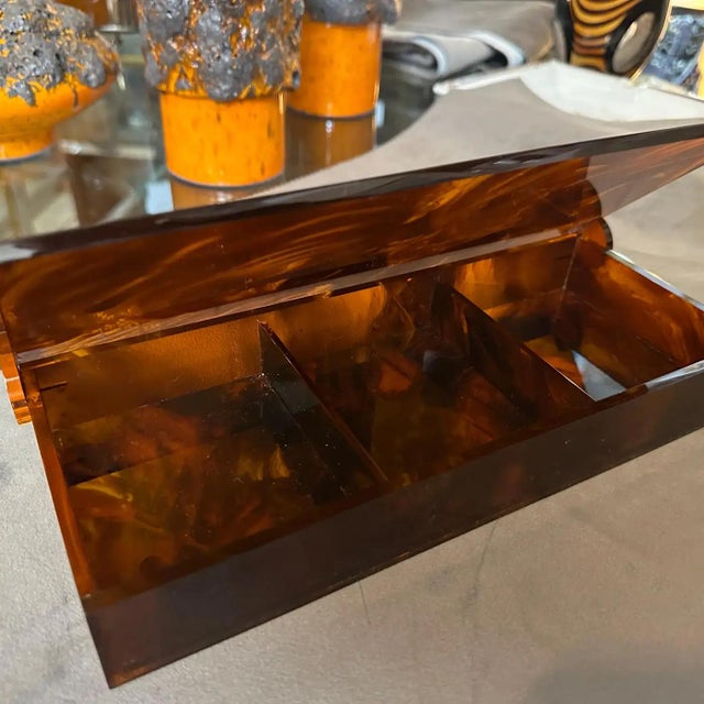 1970s 1970s Mid-Century Modern Fake Tortoiseshell Lucite Italian Jewelry Box For Sale - Image 5 of 8
