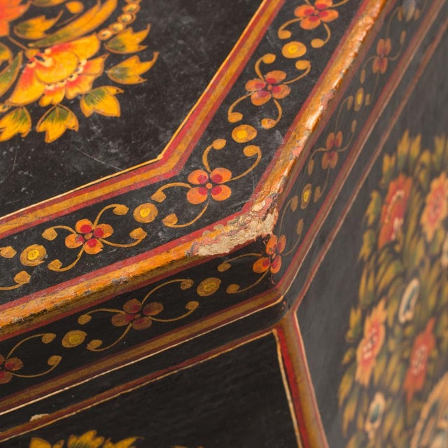Antique Anglo-Indian Papier Mache Campaign Cellarette, 1800s For Sale - Image 5 of 9