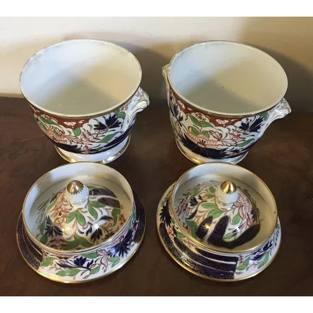 Coalport Porcelain Antique Early 19th Century Coalport Imari Porcelain Fruit Coolers in the Thumb & Finger Pattern - A Pair For Sale - Image 4 of 13