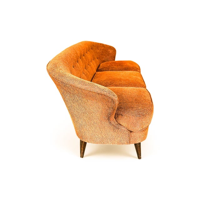 “Concha” Sofa in Hardwood & Chenille, Joaquim Tenreiro, 1960s For Sale - Image 11 of 13