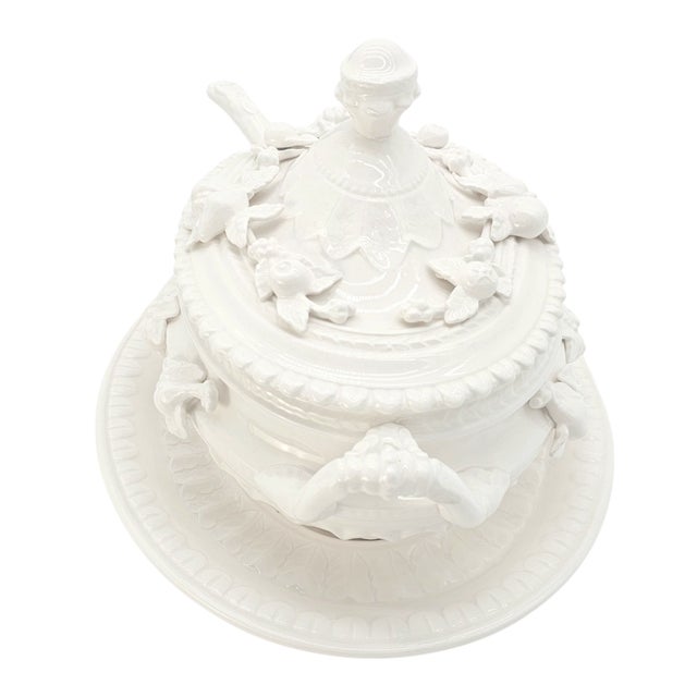 Traditional Italian Creamware Pottery Tureen With Floral Reliefs & Matching Ladle 11" For Sale - Image 3 of 14