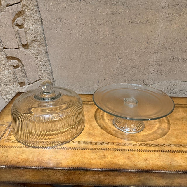 Transparent Vintage Ribbed Glass Cake Stand With Dome Cover For Sale - Image 8 of 11