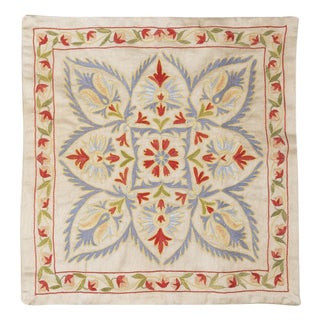 19"x20" 100% Silk Cushion Cover. Embroidered Pillow. Traditional Accent Pillow For Sale