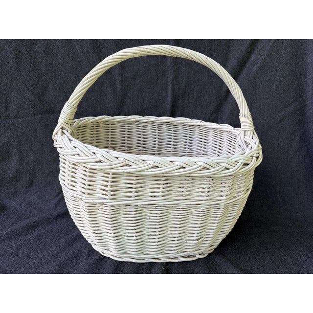 Antique Painted Gathering Willow Basket With Top Handle For Sale In New York - Image 6 of 18