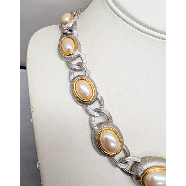 1990s Vintage 1990s Signed Monet Rhodium Plated Faux-Pearl Link Collar Necklace For Sale - Image 5 of 11