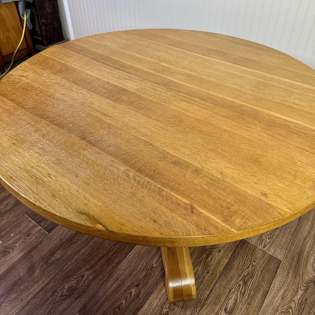 Vintage Tiger Oak Round Pedestal Dining Table For Sale - Image 4 of 15