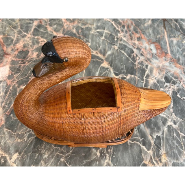 Wood 1970s Shanghai Wicker Swan Box For Sale - Image 7 of 9