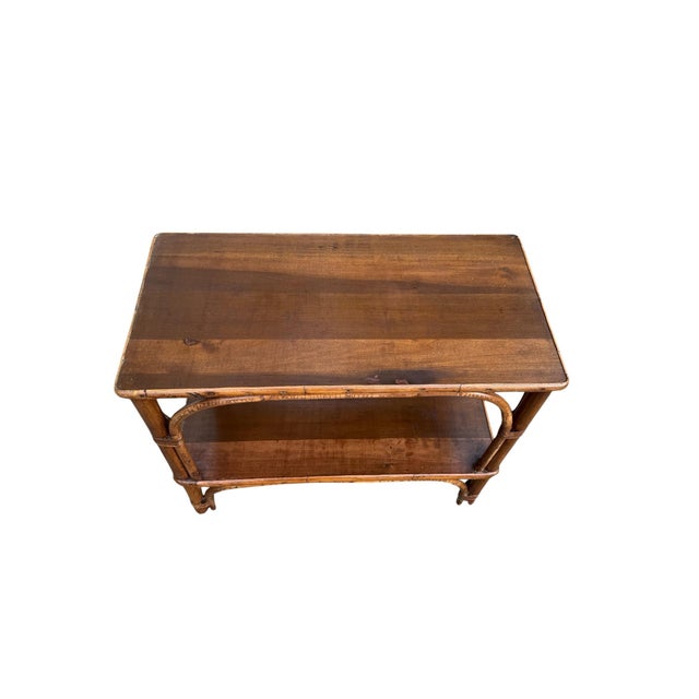 Brown Vintage Bamboo Two-Tier Side Table | Hollywood Regency Coastal Rattan Accent Table For Sale - Image 8 of 10