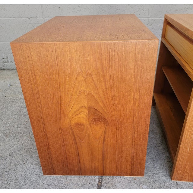 Teak Danish Modern Nightstands - A Pair For Sale - Image 15 of 17