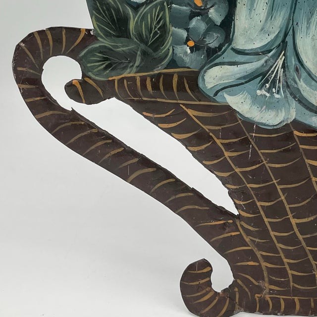 Early 20th Century Vintage Toleware Hand-Painted Blue Hydrangea Basket Fireplace Screen Dummy Board For Sale - Image 5 of 12