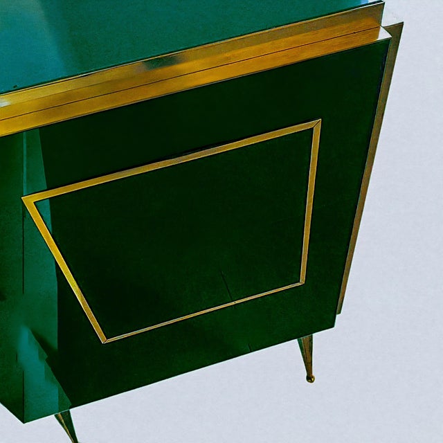 A perfect balance between art and contemporary design, the emerald green sideboard by Justfurnituress stands out as a true...